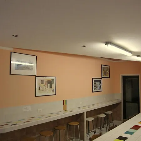 Hostal Star *