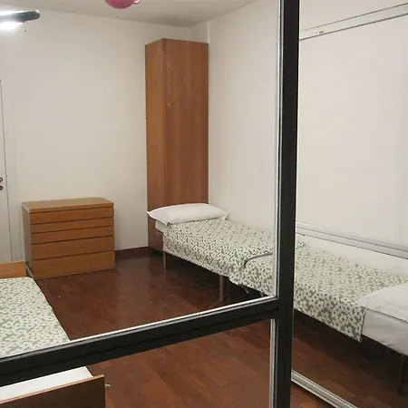 Star Hostal *